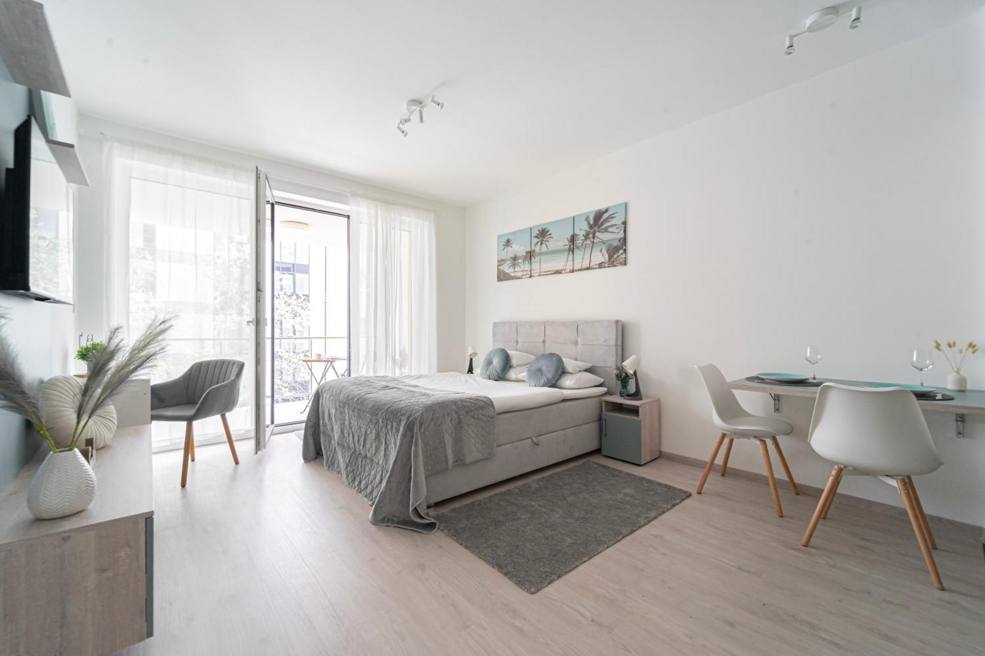 Westside Garden Apartments By Urbanrent Budapest Bagian luar foto